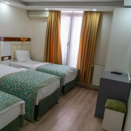 Grand Lara Hotel 2*