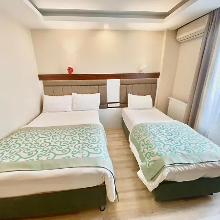 Grand Lara Hotel Istanboel