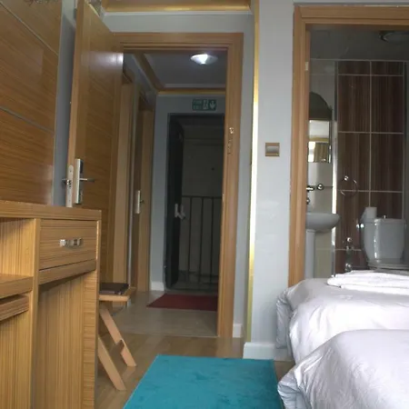 Hotel Grand Lara Istanboel