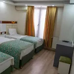 Grand Lara Hotel 2*