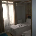 Grand Lara Hotel 2*