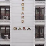 Grand Lara